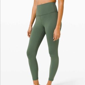 Lululemon Wunder Train 25” Algae Green Size 8
